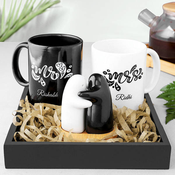 Couple Gift Tray With Shakers and Personalized Mugs